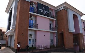 Hard Break Hotel
